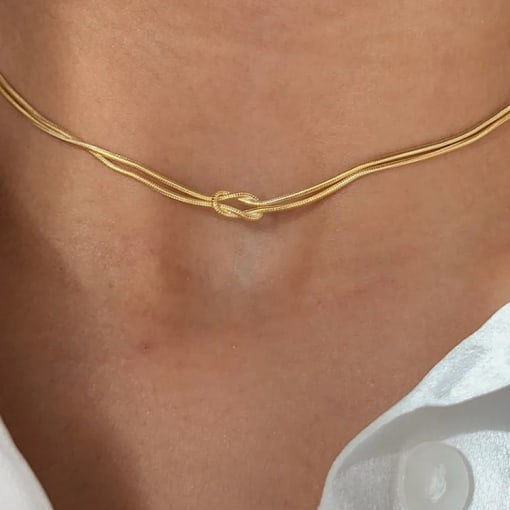 Lia Necklace