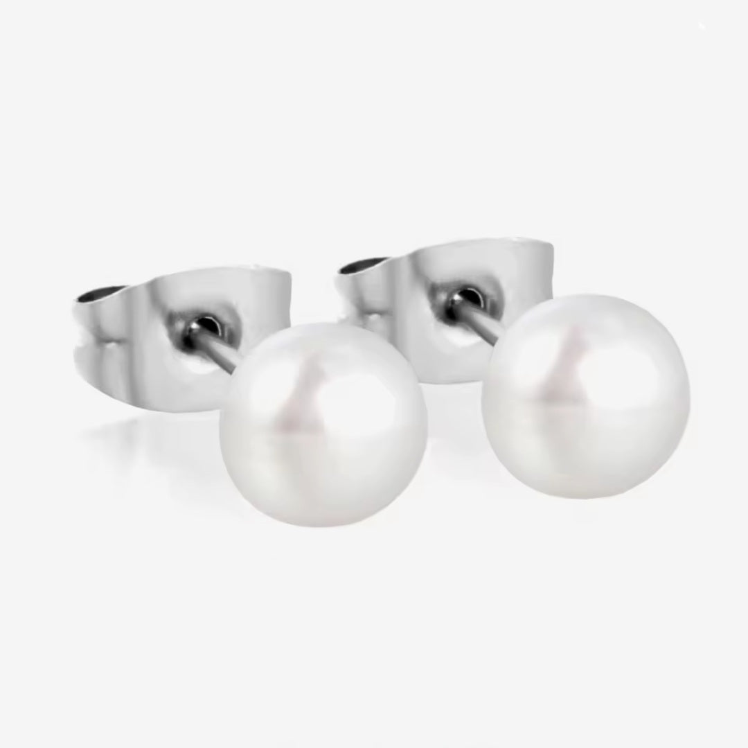 Pearl Studs