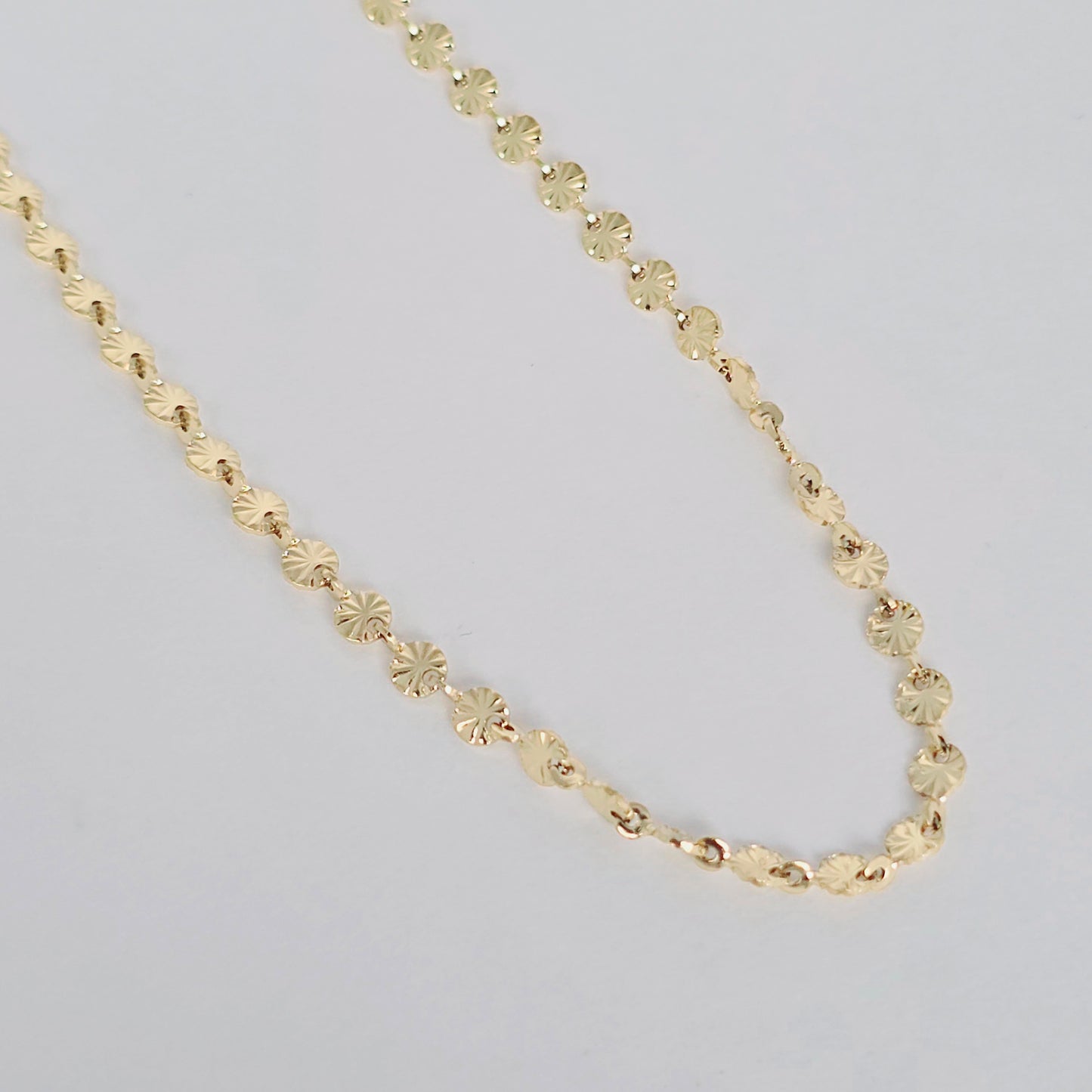 Sunburst Disc Chain
